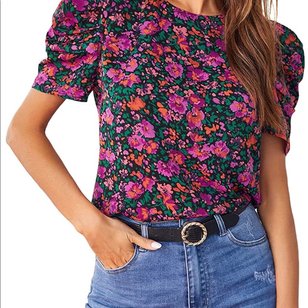 Puff sleeve top